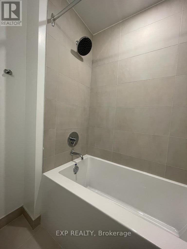 1708 - 1000 Portage Parkway, Vaughan, Ontario L4J 0J7 - Photo 11 - N12539566