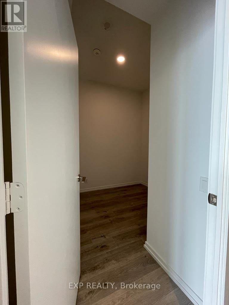 1708 - 1000 Portage Parkway, Vaughan, Ontario L4J 0J7 - Photo 13 - N12539566