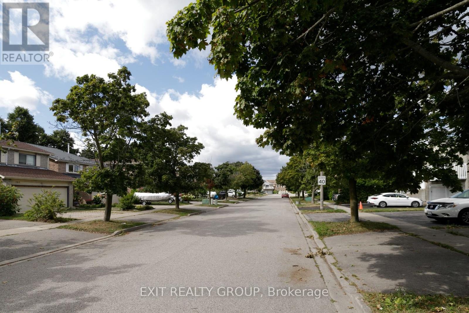 765 Hampton Court, Pickering, Ontario L1W 3M3 - Photo 25 - E12539600