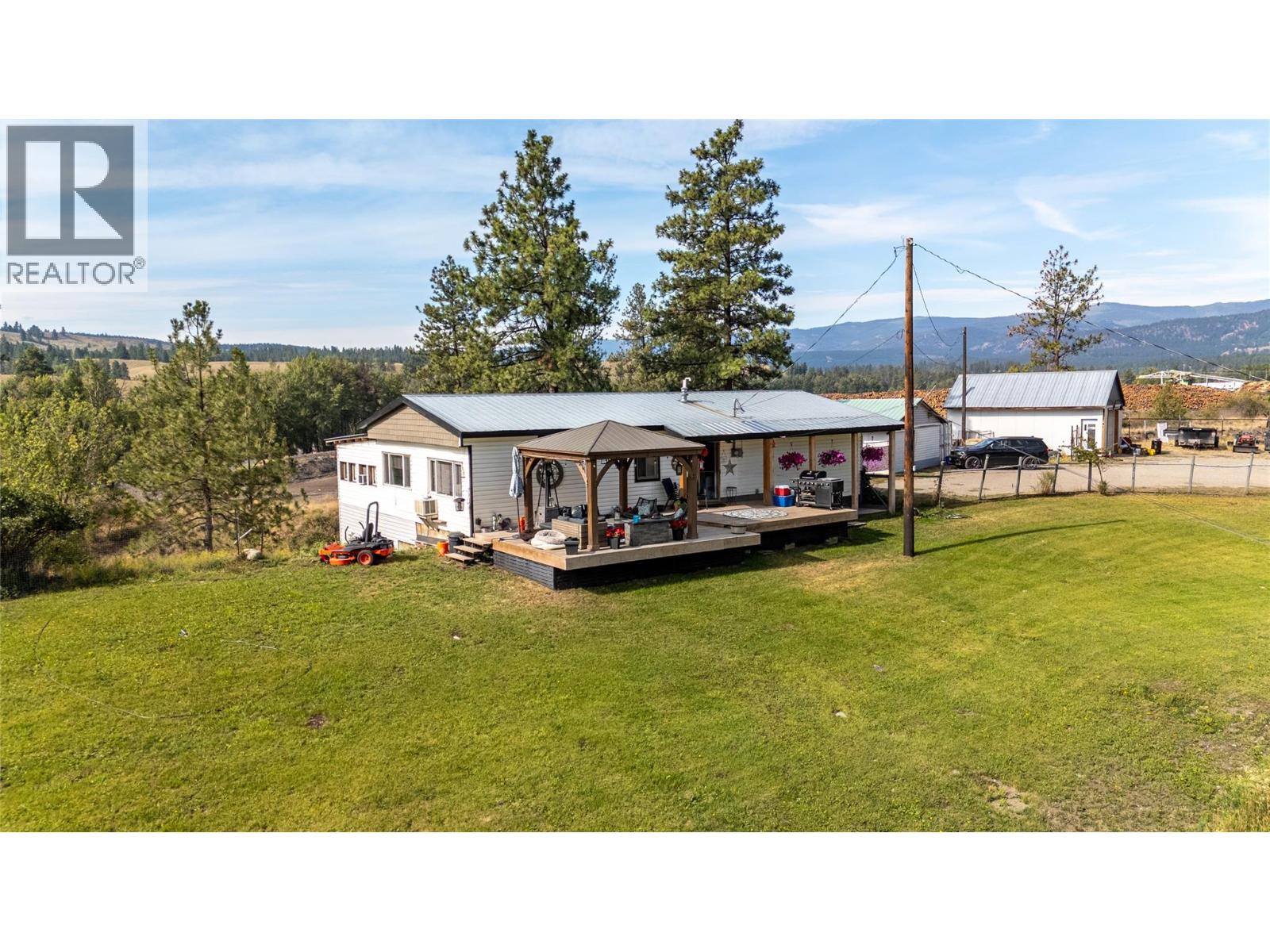357 Old Hedley Road, Princeton, British Columbia  V0X 1W0 - Photo 2 - 10357154