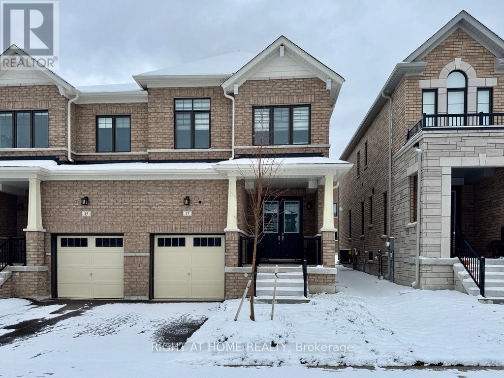 17 PERIWINKLE ROAD, Springwater, Ontario