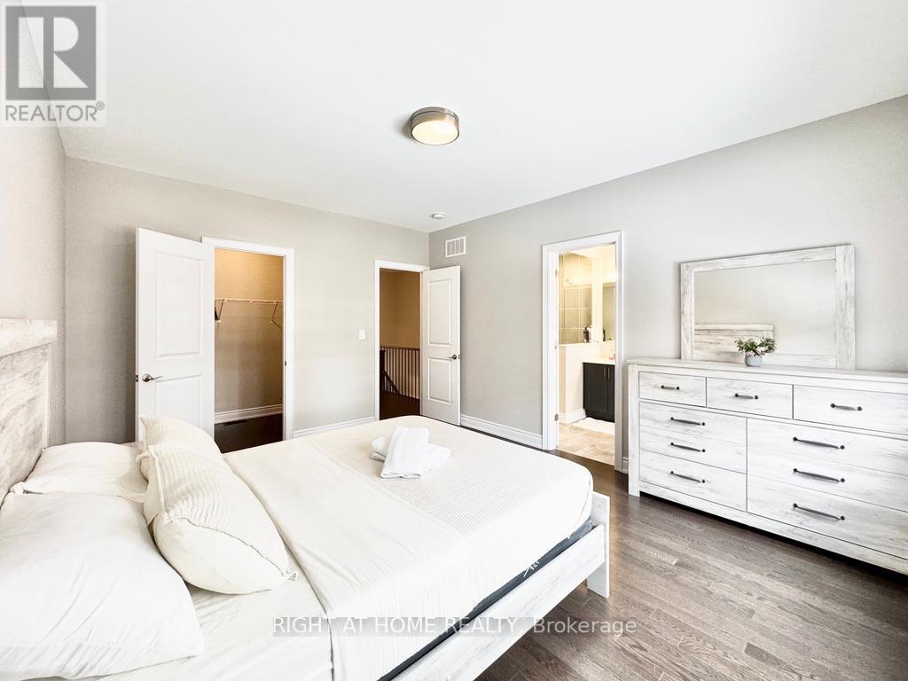 17 Periwinkle Road, Springwater, Ontario  L9X 2C8 - Photo 10 - S12532042