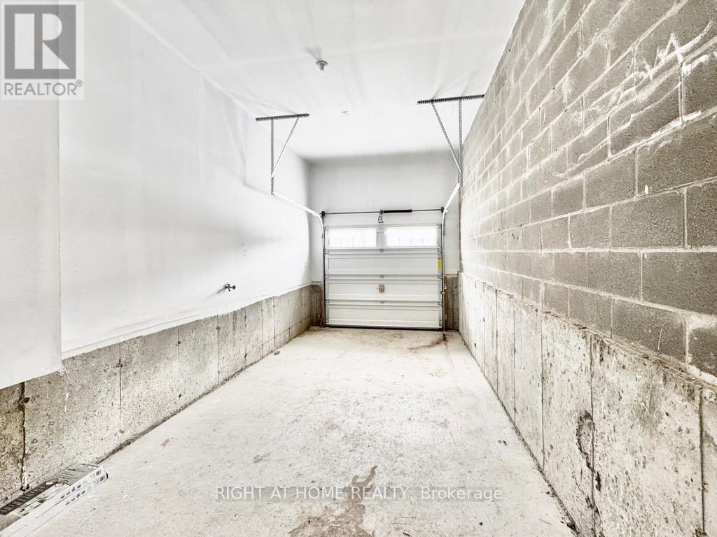 17 Periwinkle Road, Springwater, Ontario  L9X 2C8 - Photo 21 - S12532042