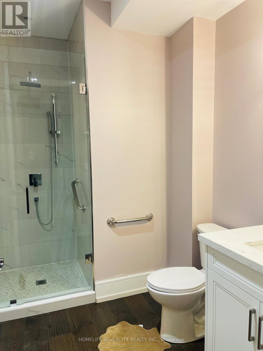 204 Mary Street, Oakville, Ontario  L6K 1S4 - Photo 10 - W12539538