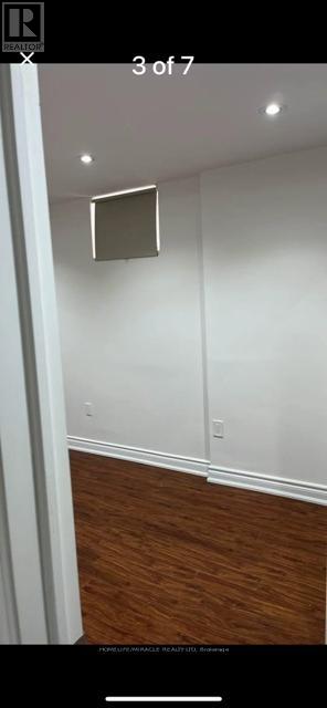 172 Bayhampton Drive, Brampton, Ontario  L6P 3A8 - Photo 3 - W12539570