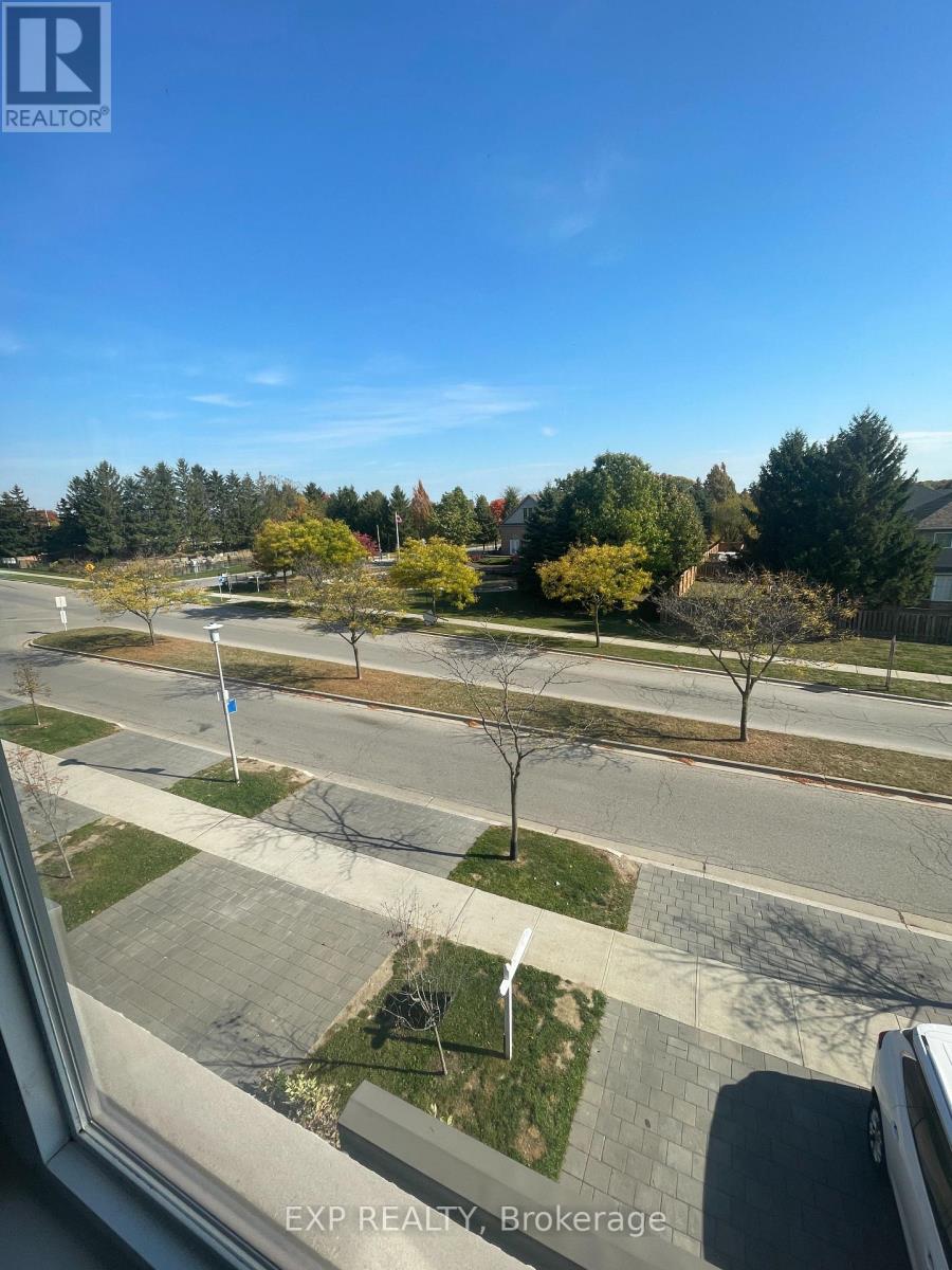 2056 Meadowgate Boulevard, London South, Ontario  N6M 0H5 - Photo 2 - X12539586