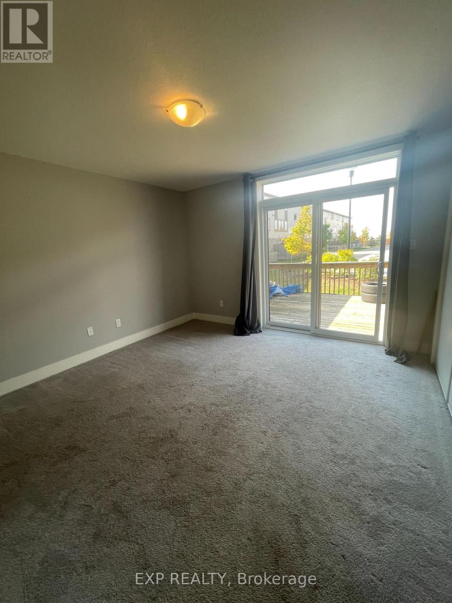 2056 Meadowgate Boulevard, London South, Ontario  N6M 0H5 - Photo 3 - X12539586