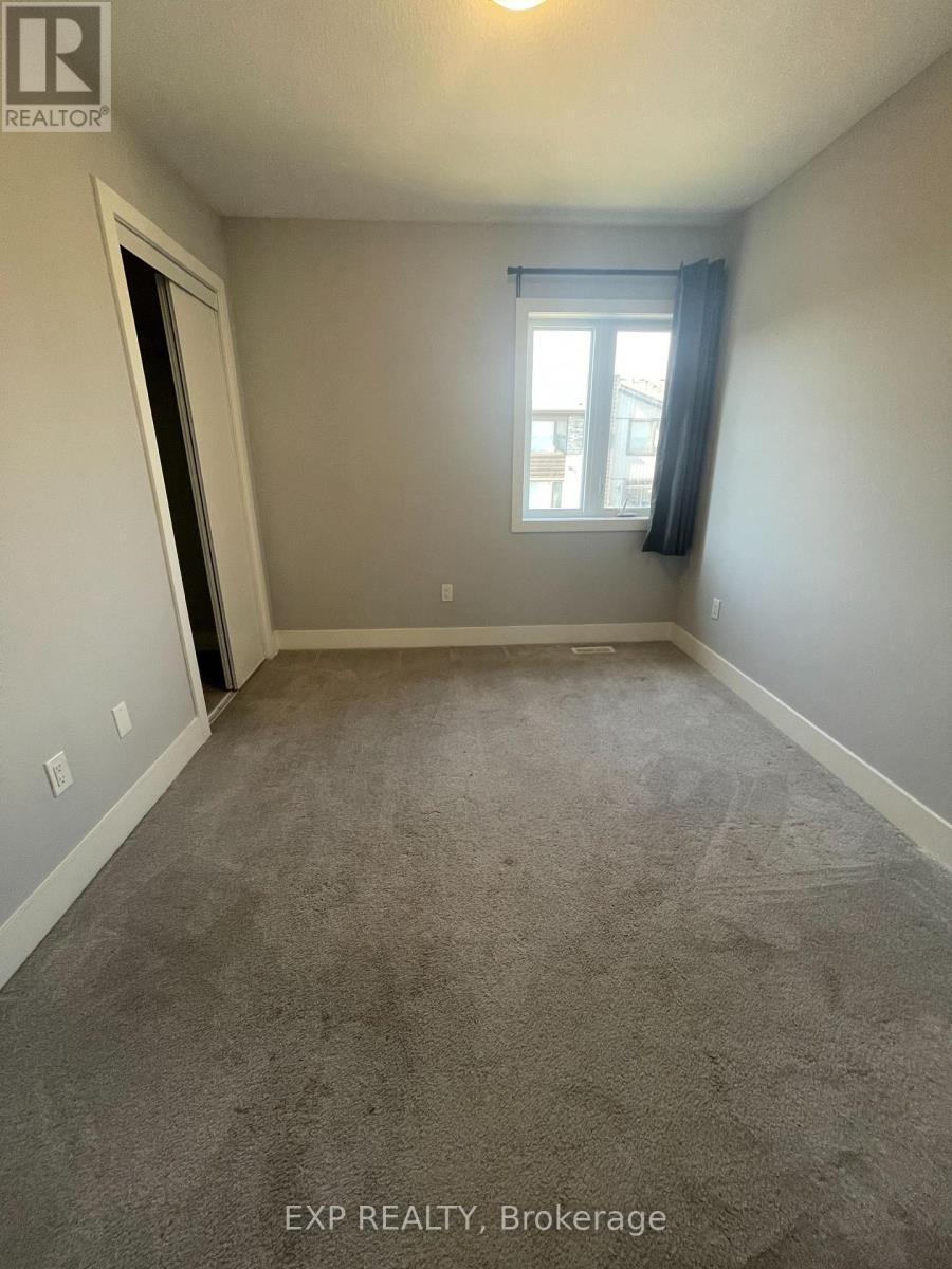 2056 Meadowgate Boulevard, London South, Ontario  N6M 0H5 - Photo 7 - X12539586