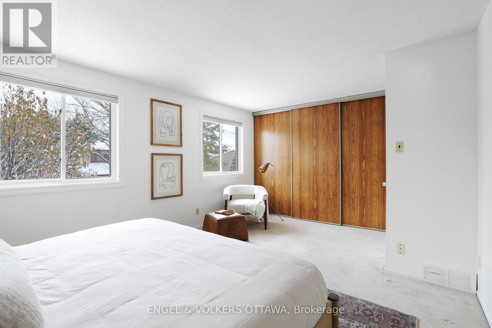 60 Homestead Street, Ottawa, Ontario  K2E 7N6 - Photo 14 - X12539622