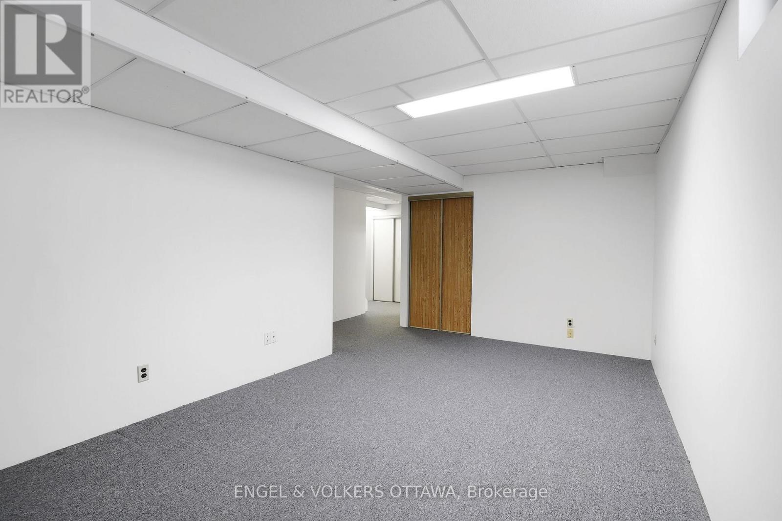 60 Homestead Street, Ottawa, Ontario  K2E 7N6 - Photo 22 - X12539622