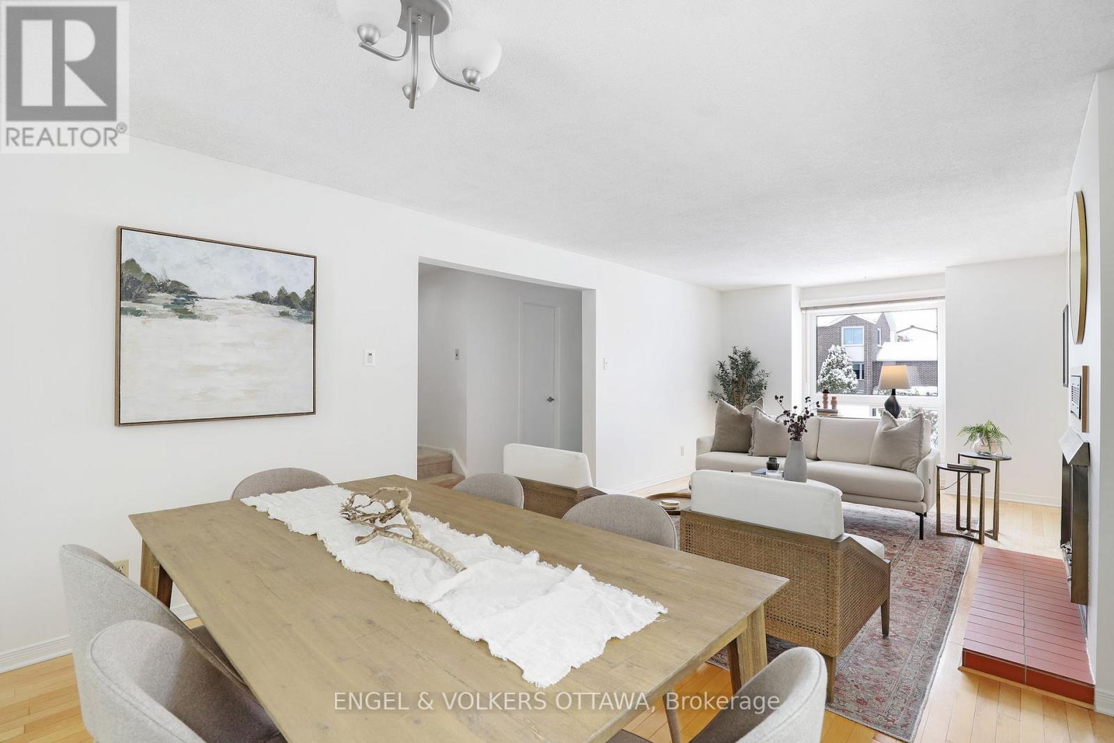 60 Homestead Street, Ottawa, Ontario  K2E 7N6 - Photo 7 - X12539622