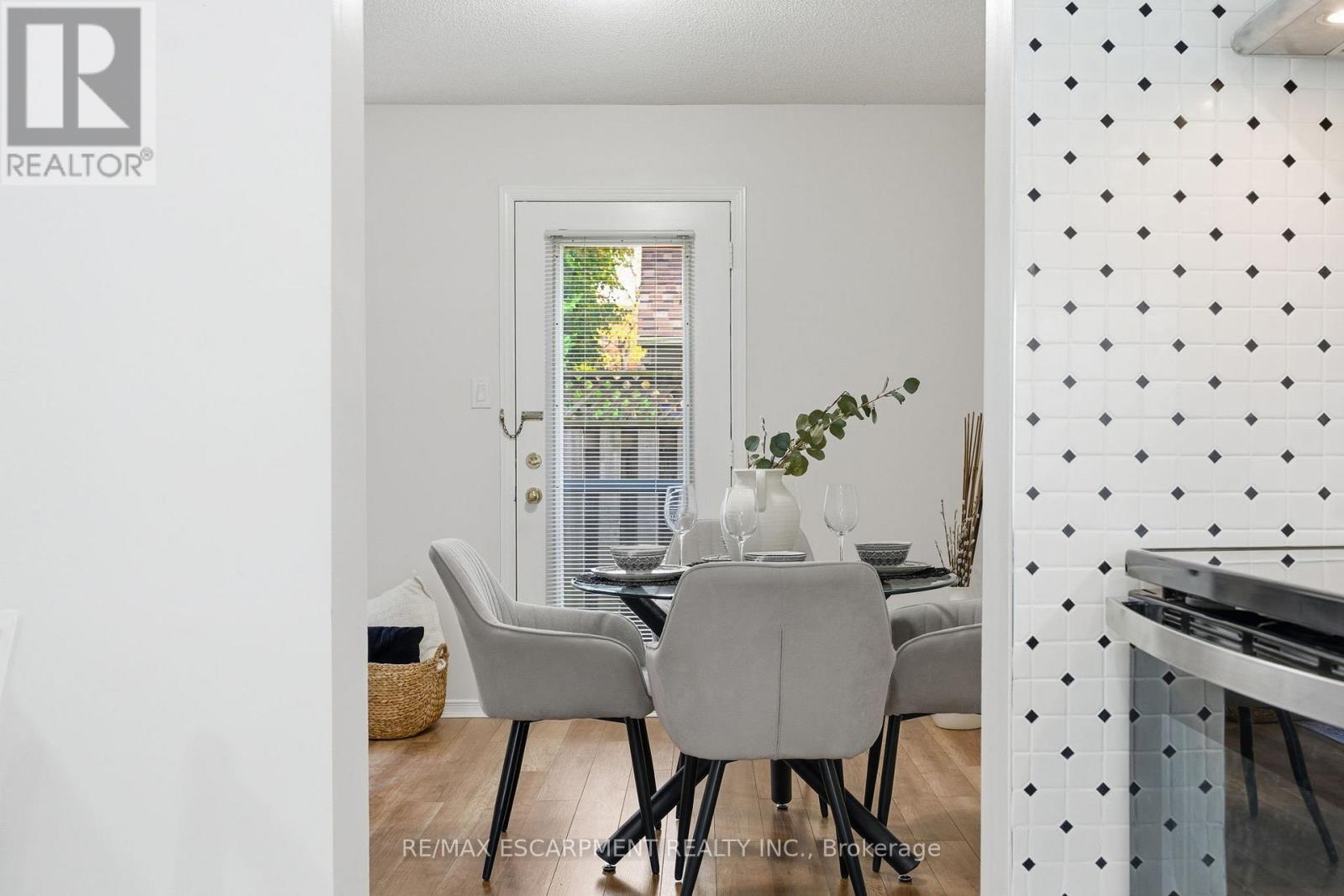 25 - 100 Vineberg Drive, Hamilton, Ontario  L8W 3X4 - Photo 14 - X12539556