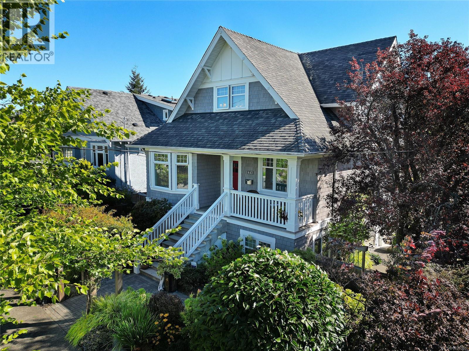 2443 Florence St, Oak Bay, British Columbia