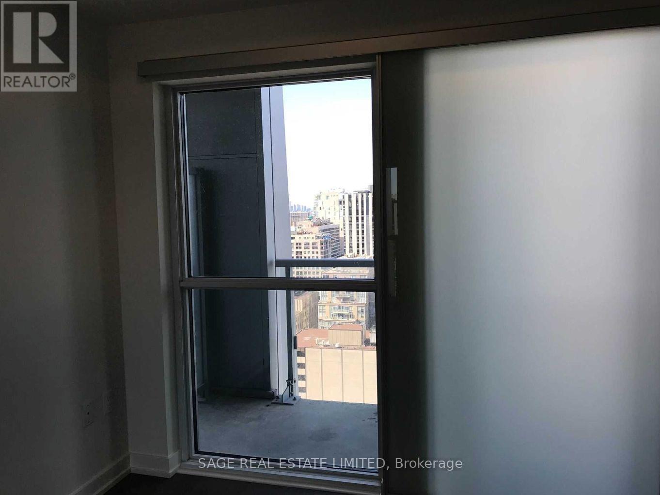 2404 - 1 Yorkville Avenue, Toronto, Ontario  M4W 0B1 - Photo 7 - C12539580