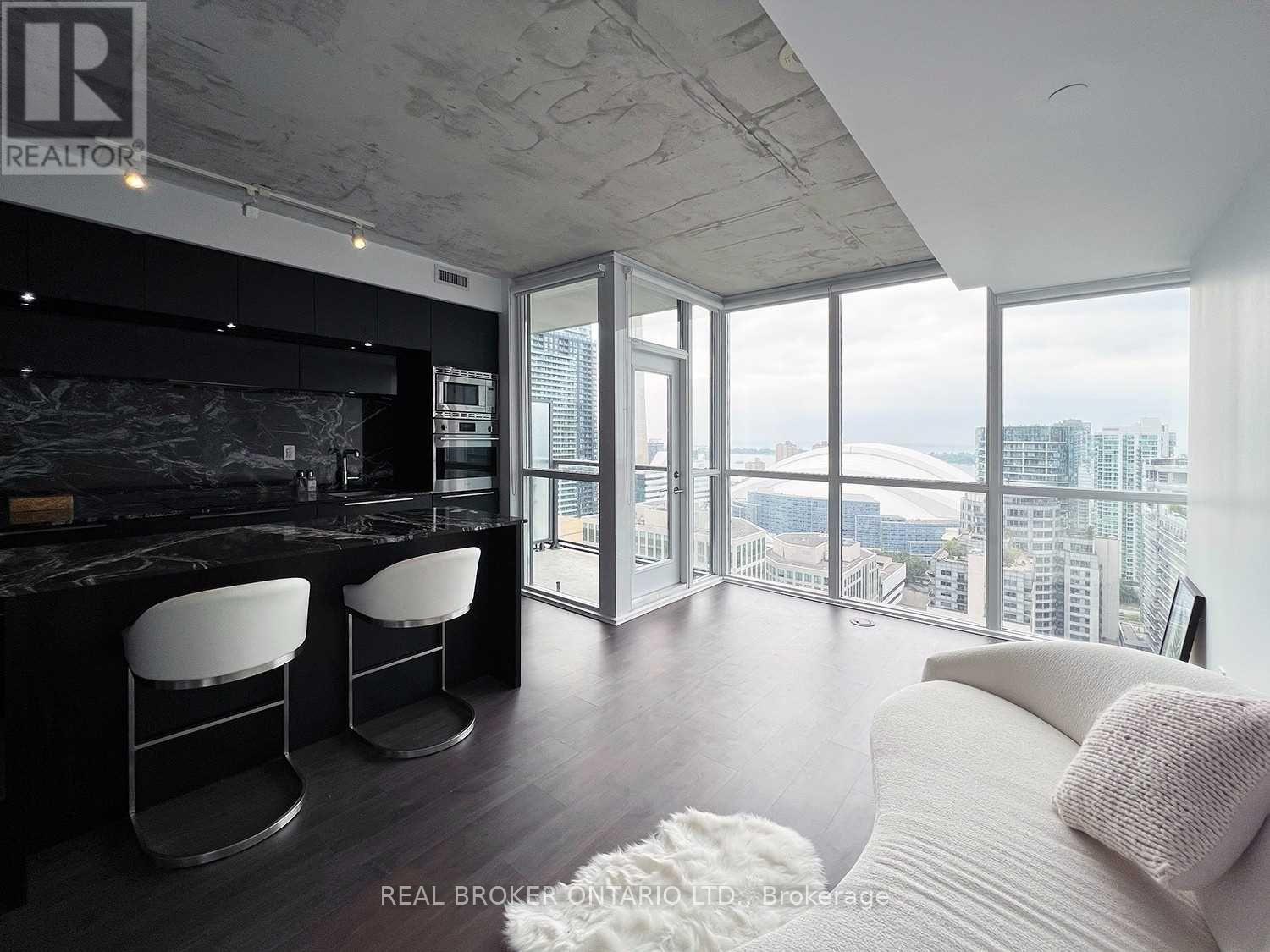 2807 - 88 Blue Jays Way, Toronto, Ontario  M5V 0L7 - Photo 2 - C12539588