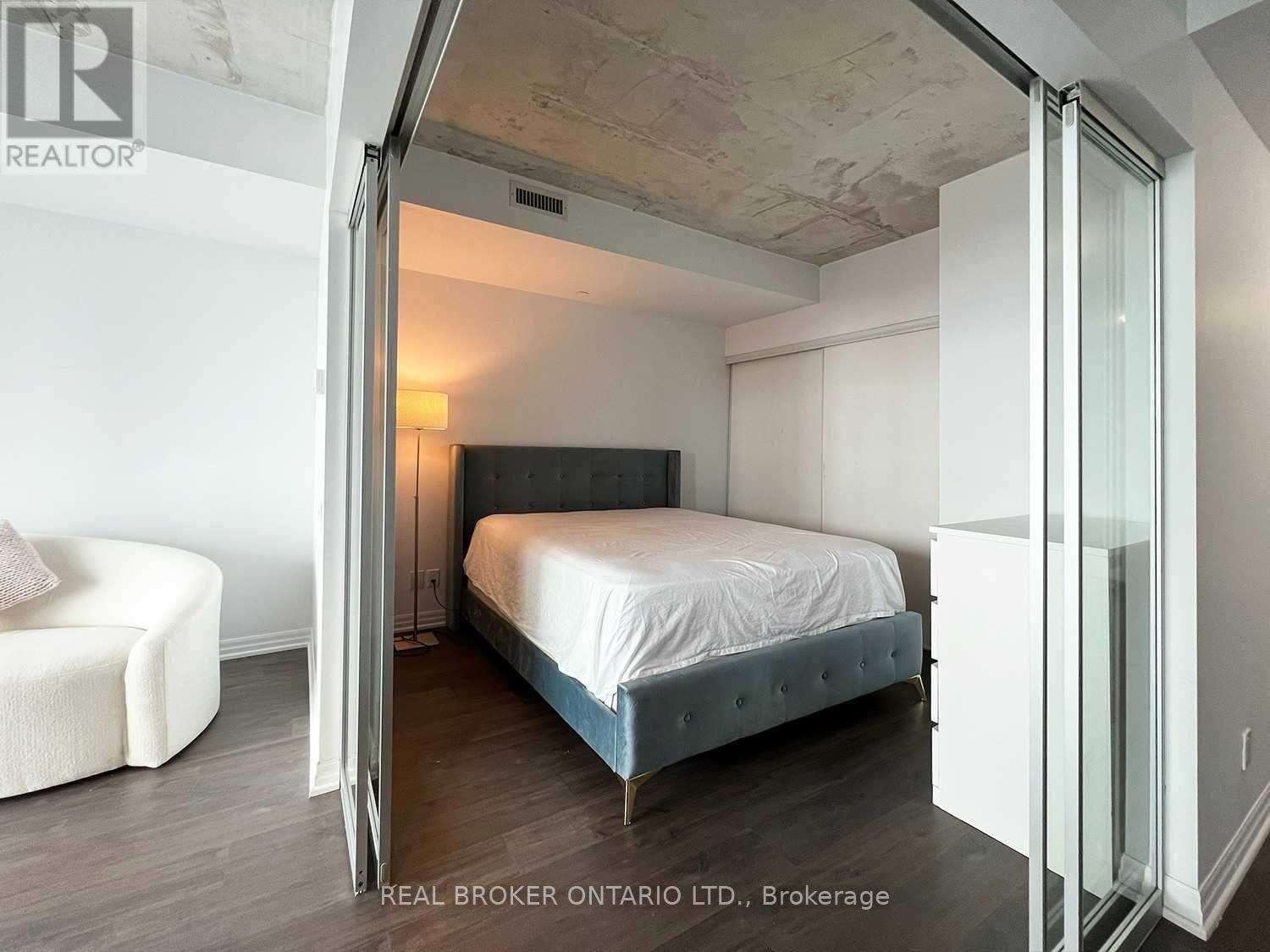 2807 - 88 Blue Jays Way, Toronto, Ontario  M5V 0L7 - Photo 7 - C12539588