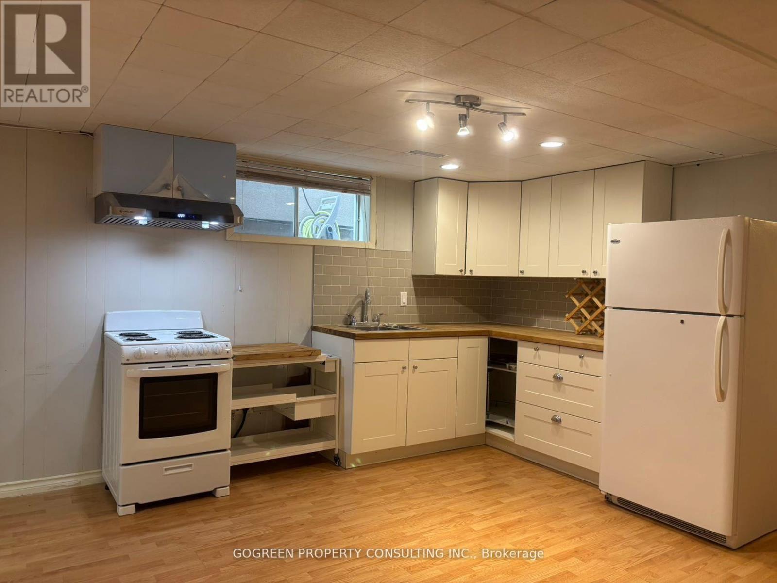 Bsmt - 192 Bedford Park Avenue, Toronto, Ontario  M5M 1J3 - Photo 2 - C12539620