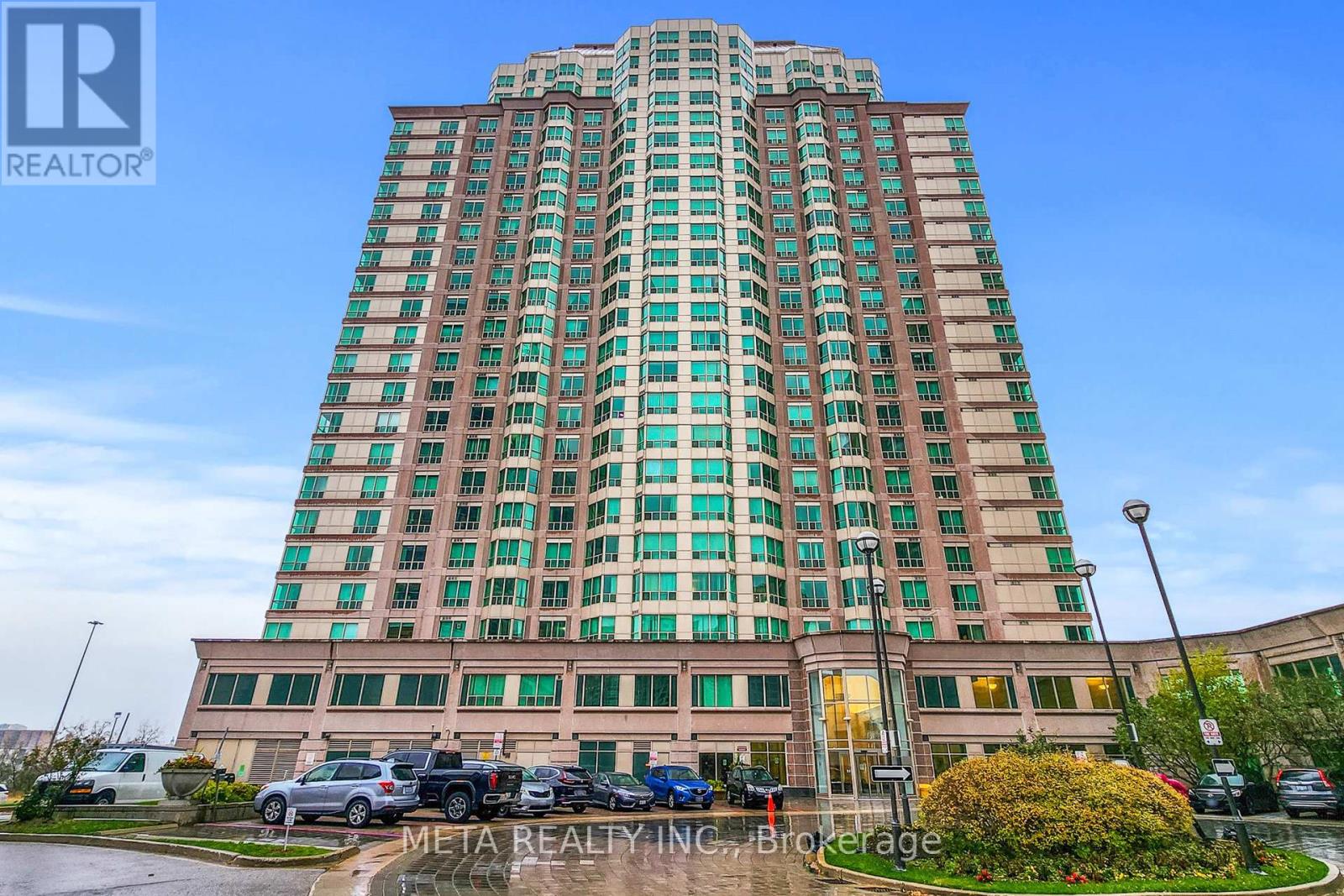 11 LEE CENTRE DRIVE, Toronto, Ontario