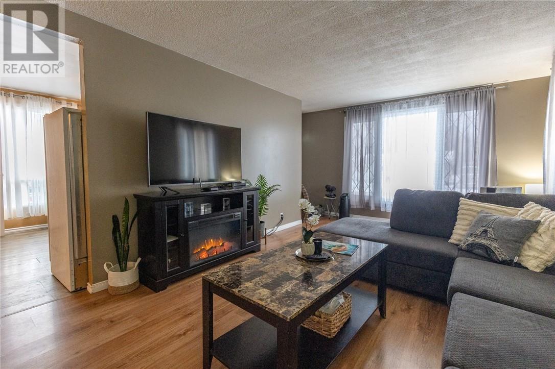 4 Minto Street, Webbwood, Ontario  P0P 2G0 - Photo 12 - 2125584