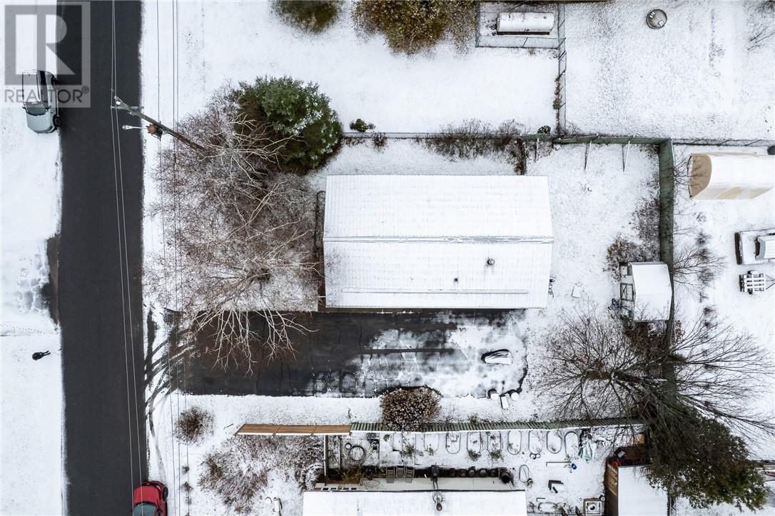 4 Minto Street, Webbwood, Ontario  P0P 2G0 - Photo 37 - 2125584