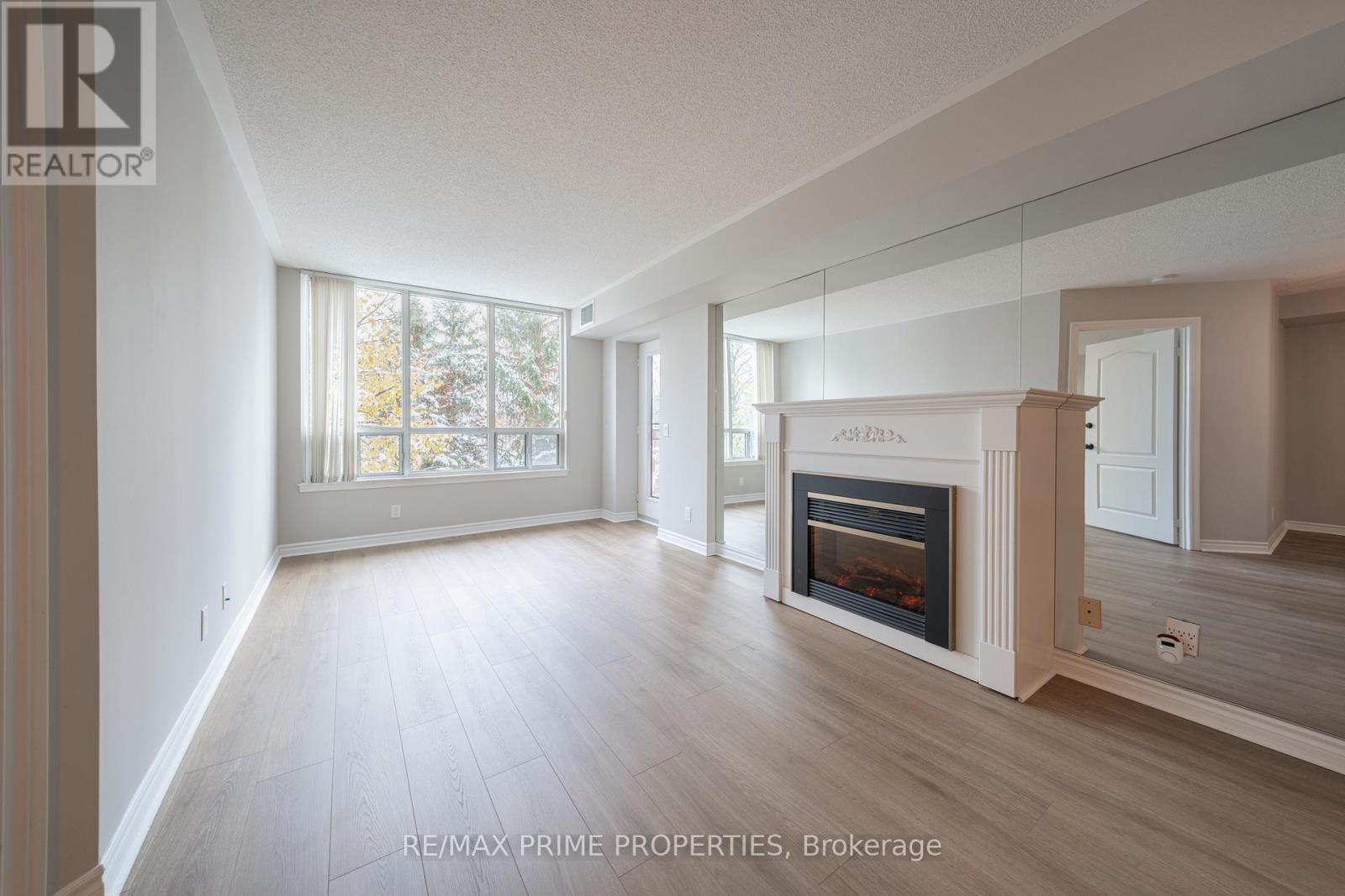 320 - 85 The Boardwalk Way, Markham, Ontario  L6E 1B9 - Photo 18 - N12538956