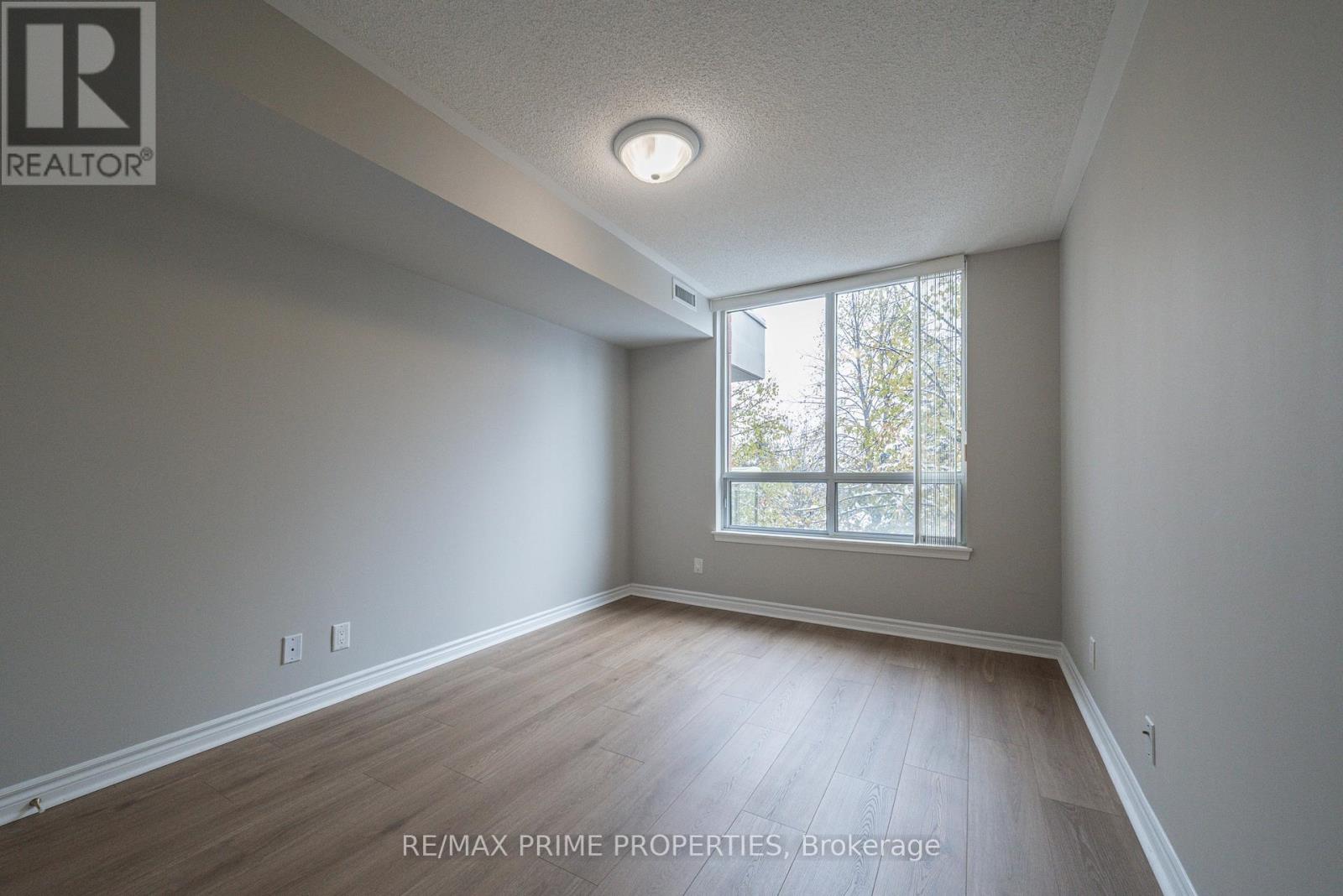 320 - 85 The Boardwalk Way, Markham, Ontario  L6E 1B9 - Photo 32 - N12538956