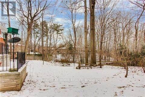 1445 Ryan Place, Mississauga, Ontario  L5C 1J7 - Photo 20 - W12535596