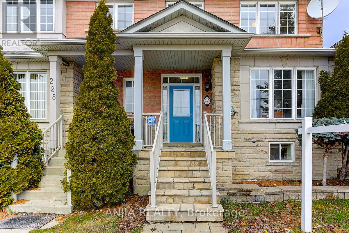 230 BANTRY AVENUE, Richmond Hill, Ontario