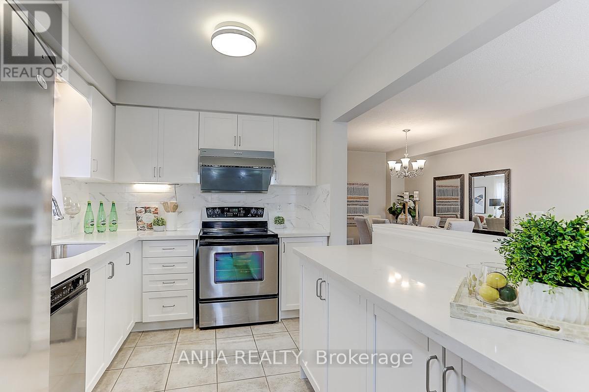 230 Bantry Avenue, Richmond Hill, Ontario  L4B 4T6 - Photo 15 - N12539590