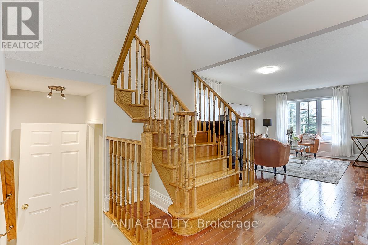 230 Bantry Avenue, Richmond Hill, Ontario  L4B 4T6 - Photo 17 - N12539590