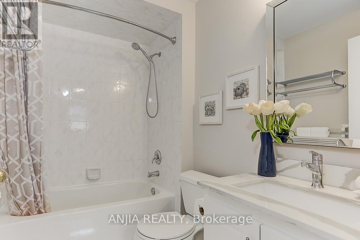 230 Bantry Avenue, Richmond Hill, Ontario  L4B 4T6 - Photo 24 - N12539590