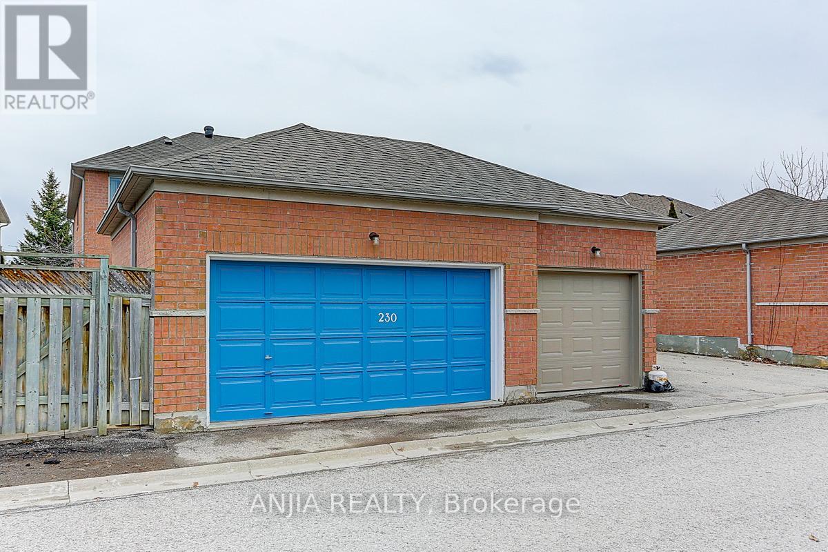 230 Bantry Avenue, Richmond Hill, Ontario  L4B 4T6 - Photo 32 - N12539590