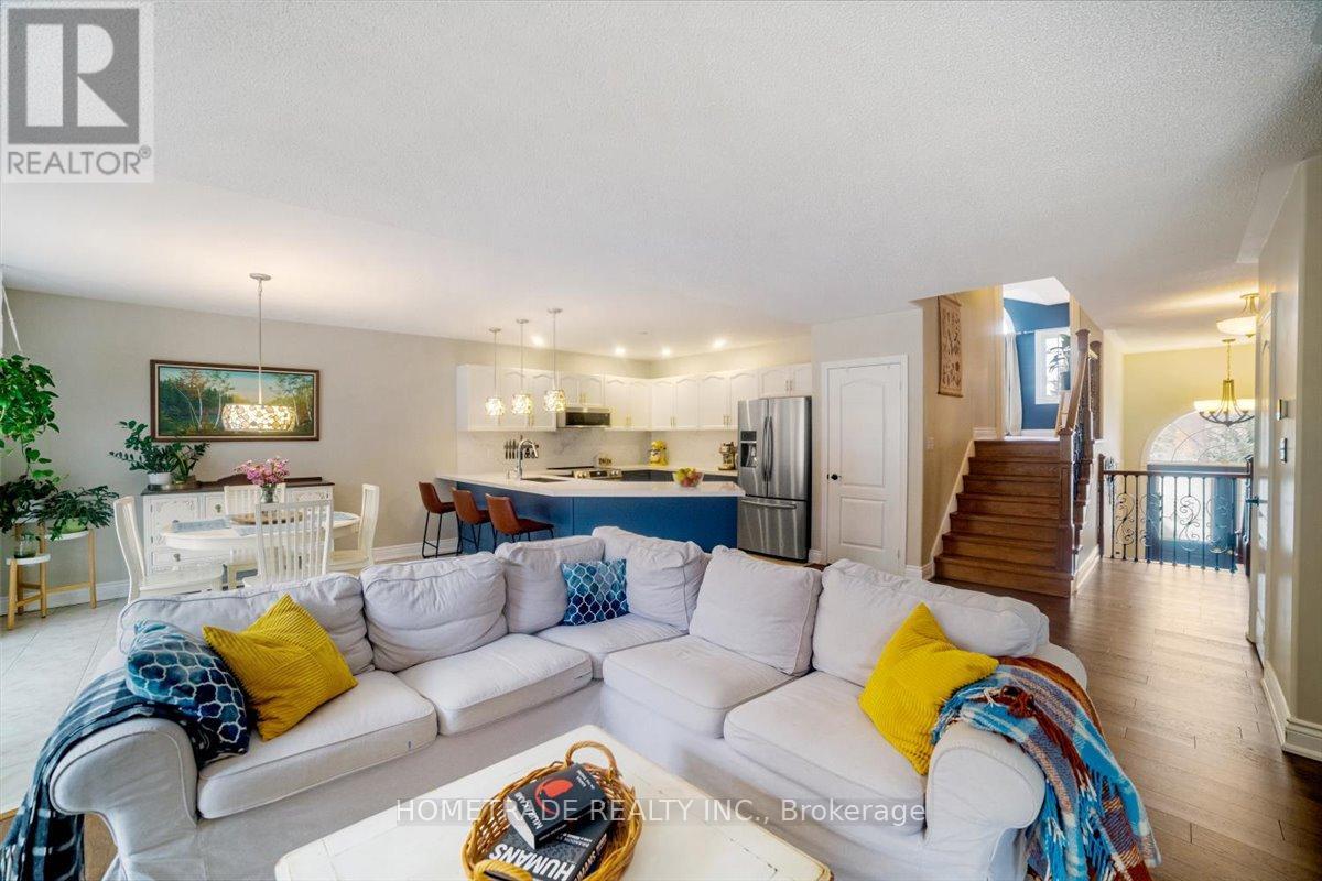 52 Bloxham Place, Barrie, Ontario  L4N 9K2 - Photo 9 - S12539596