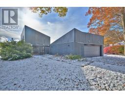 13 LAKEWOOD CRESCENT