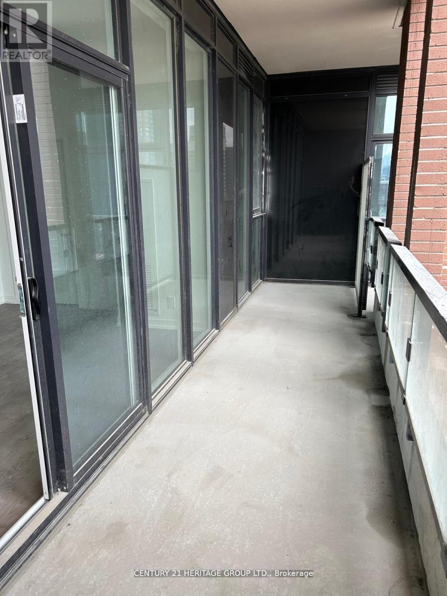 402 - 270 Dufferin Street, Toronto, Ontario  M6K 0H8 - Photo 12 - W12539576