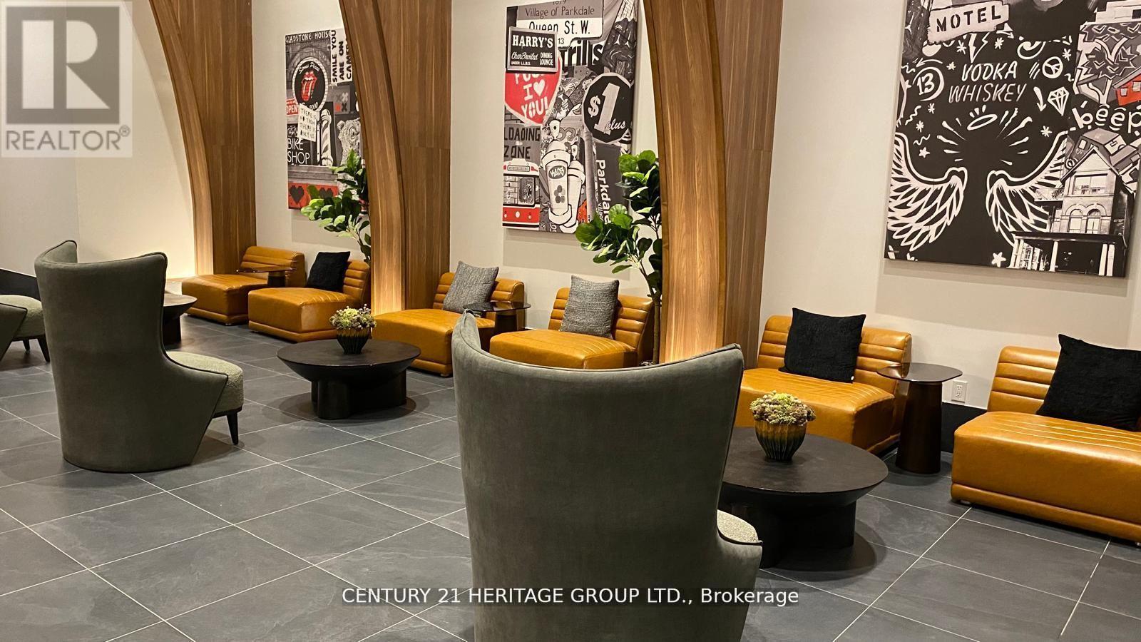 402 - 270 Dufferin Street, Toronto, Ontario  M6K 0H8 - Photo 15 - W12539576