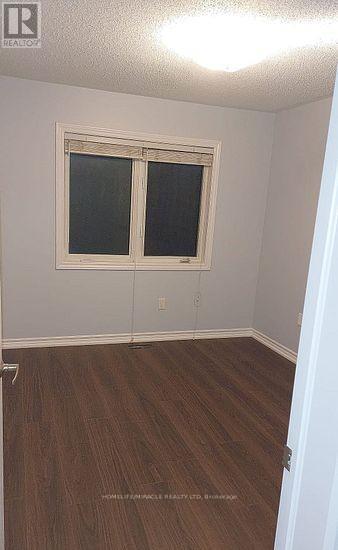 24 Hatton Court, Brampton, Ontario  L6Y 5T6 - Photo 11 - W12539612