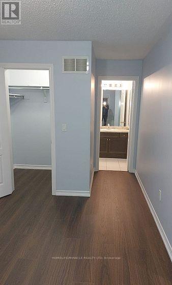 24 Hatton Court, Brampton, Ontario  L6Y 5T6 - Photo 15 - W12539612