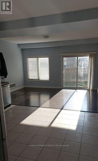 24 Hatton Court, Brampton, Ontario  L6Y 5T6 - Photo 3 - W12539612