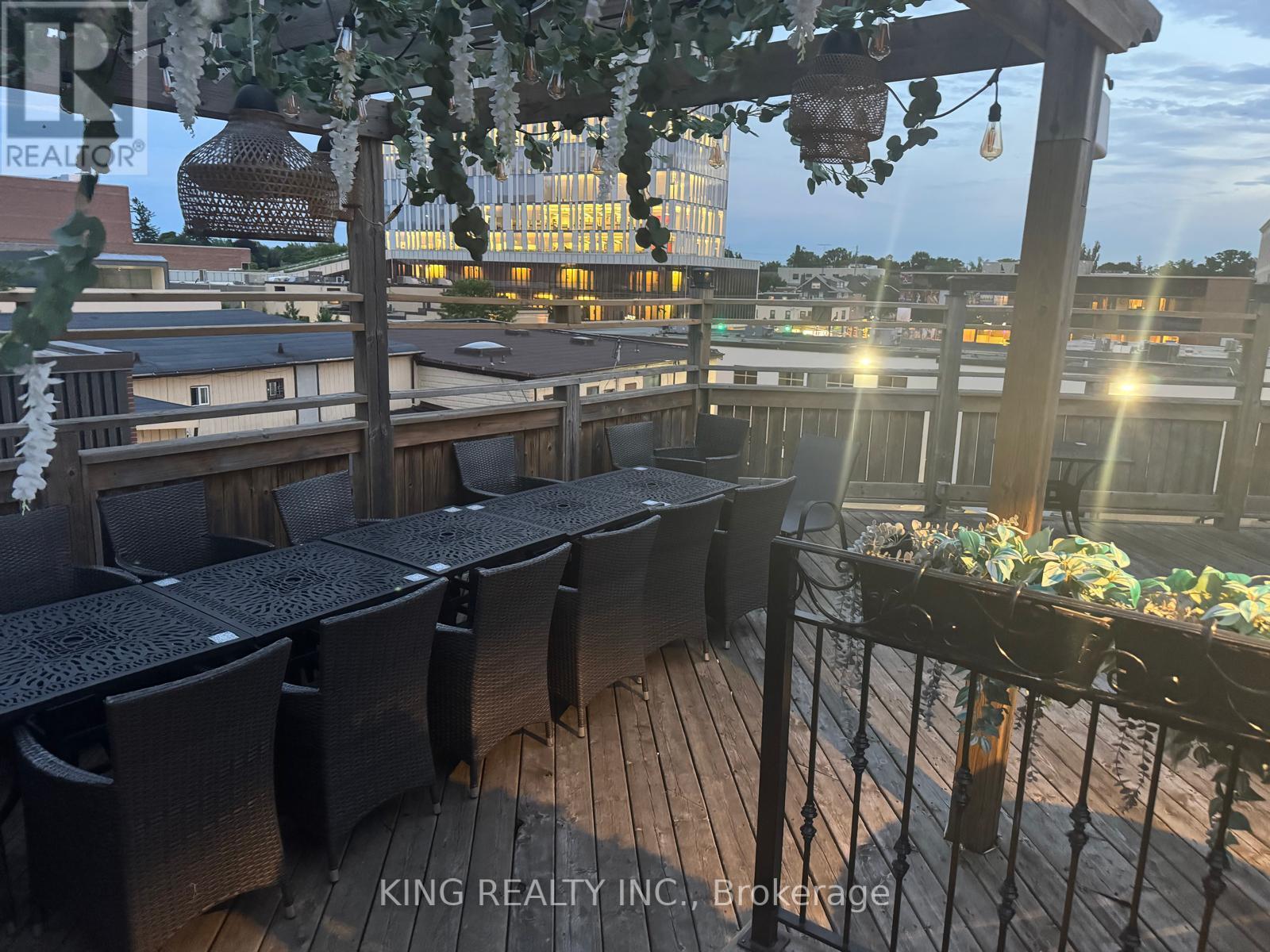 15 Main Street N, Brampton, Ontario  L6X 1M8 - Photo 6 - W12539618