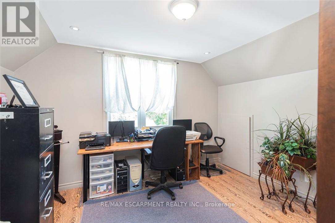 199 Kimberly Drive, Hamilton, Ontario  L8K 4L2 - Photo 24 - X12539602