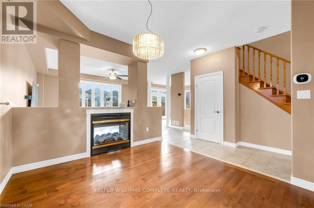 114 Armour Crescent, Hamilton, Ontario  L9K 1R9 - Photo 10 - X12539604