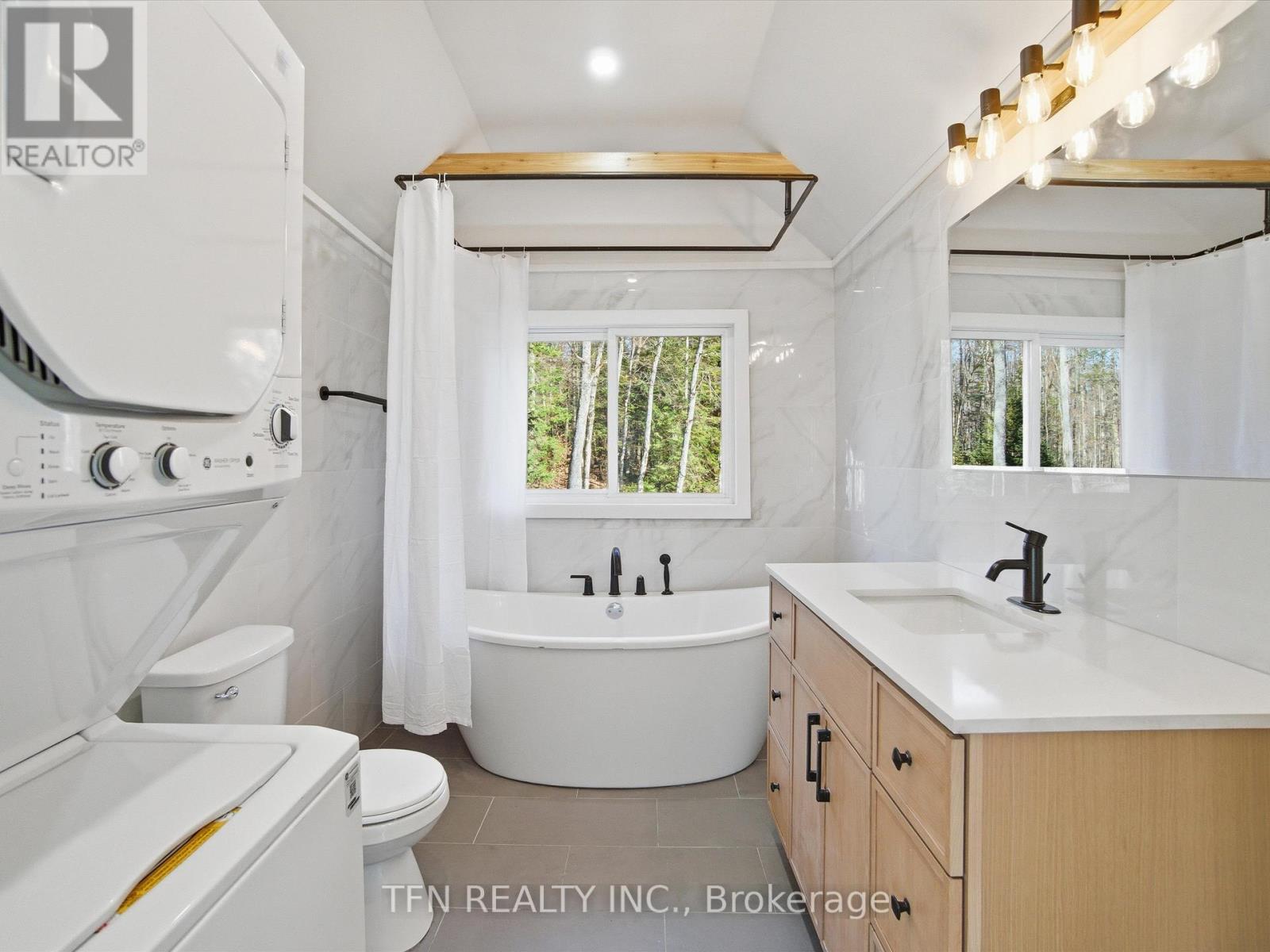 657 Relative Road, Armour, Ontario  P0A 1C0 - Photo 13 - X12539610