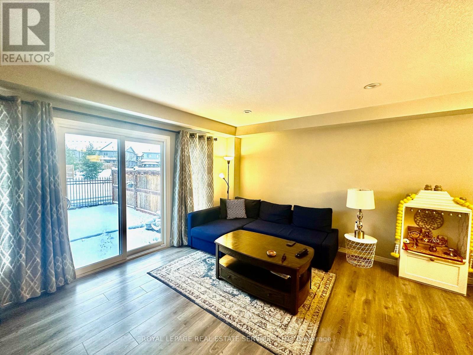 60 Netherwood Road, Kitchener, Ontario  L2P 0E4 - Photo 5 - X12539624