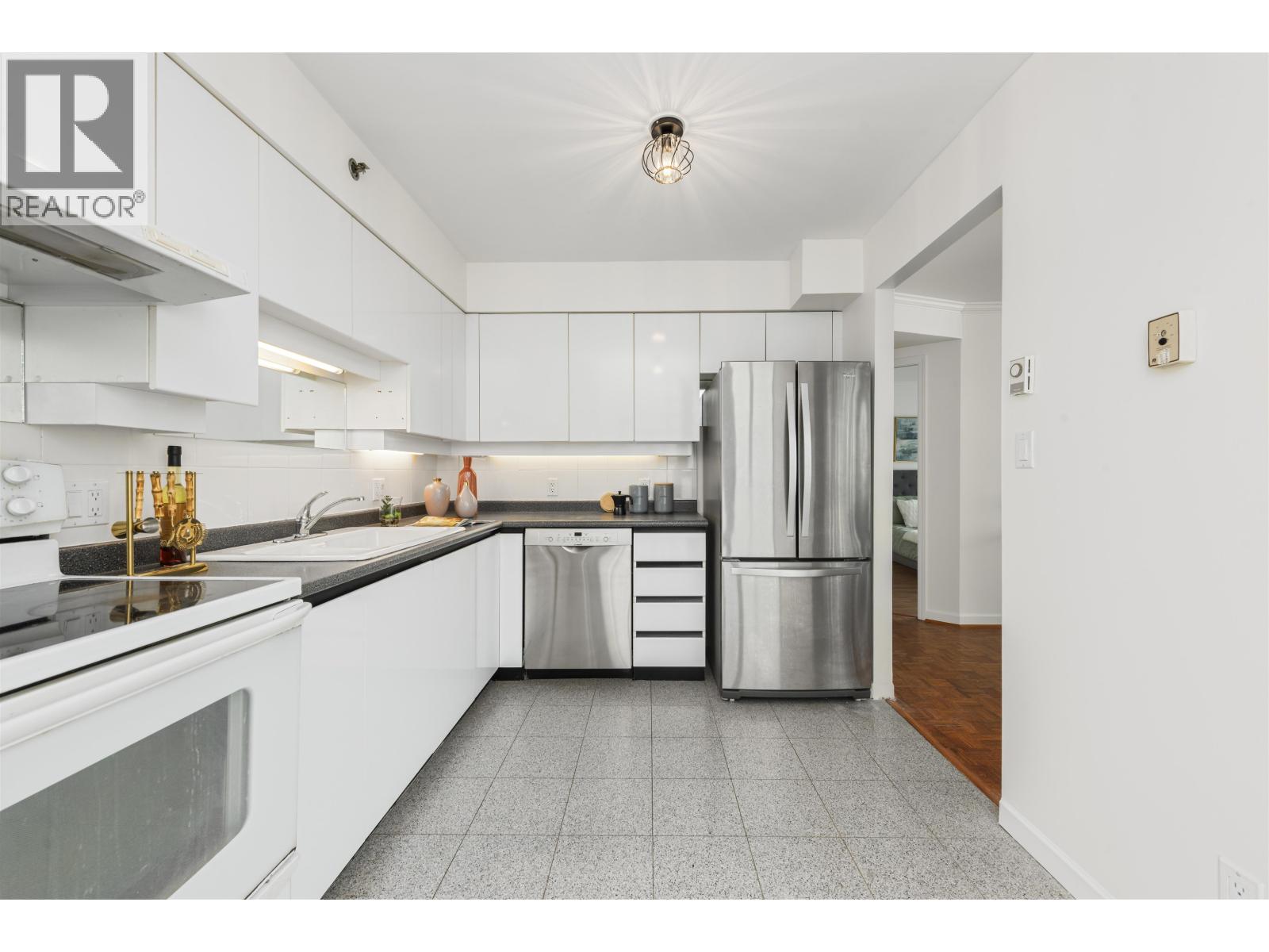 805 1132 Haro Street, Vancouver, British Columbia  V6E 1C9 - Photo 15 - R3067019