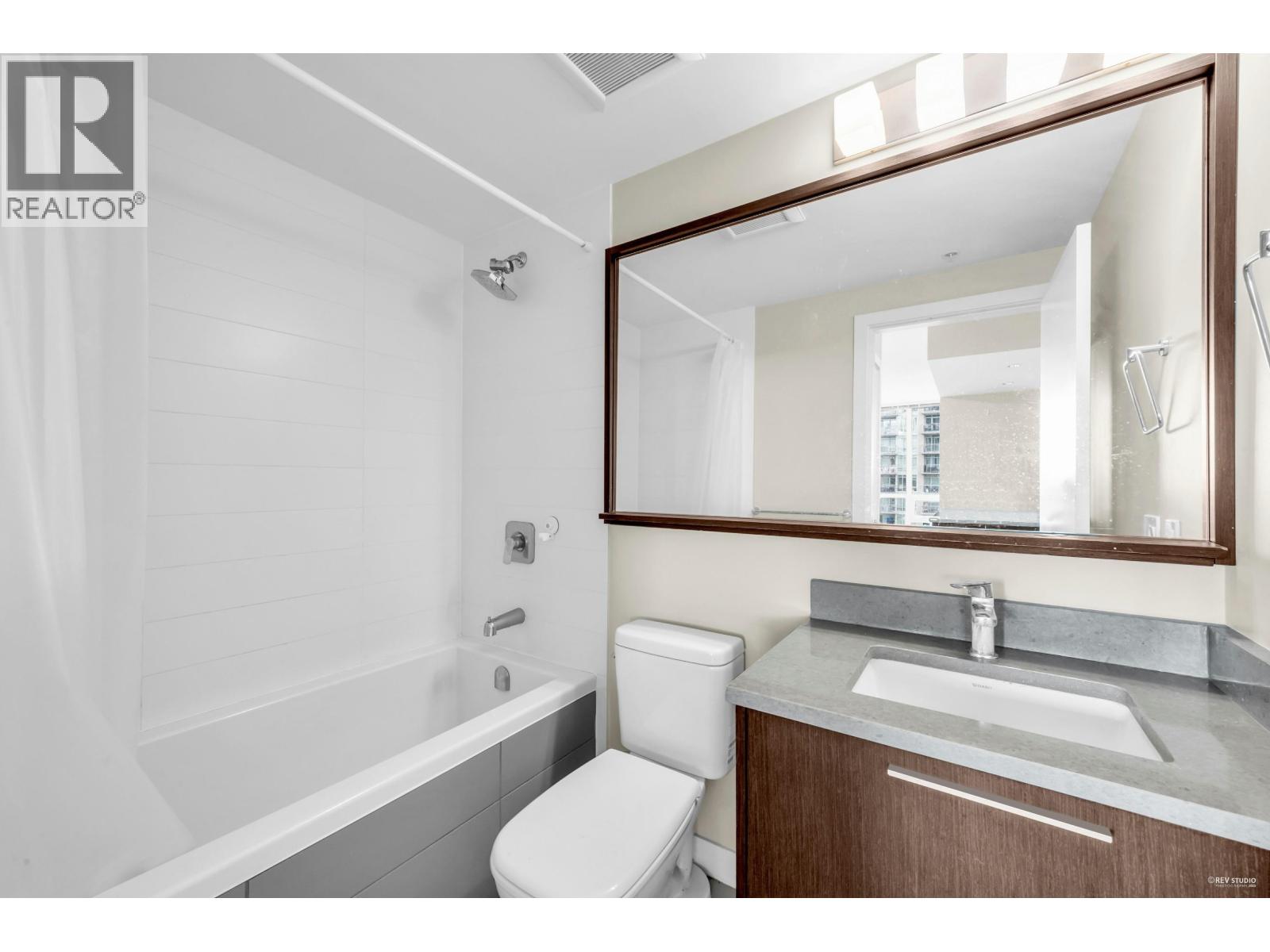 2307 2975 Atlantic Avenue, Coquitlam, British Columbia  V3B 0C5 - Photo 18 - R3067025