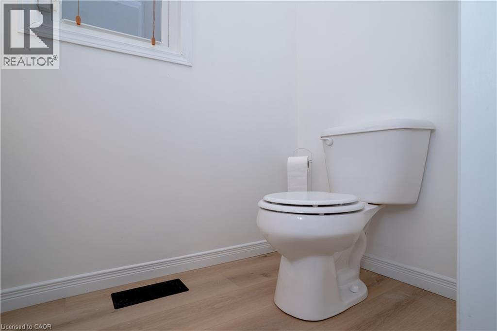 602 Winterberry Avenue, Waterloo, Ontario  N2V 2W5 - Photo 11 - 40787657