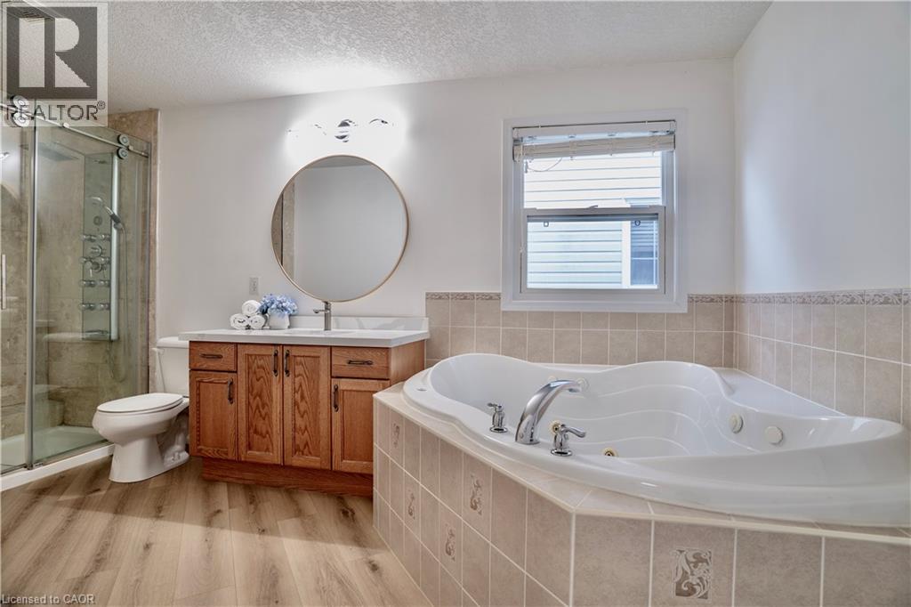 602 Winterberry Avenue, Waterloo, Ontario  N2V 2W5 - Photo 16 - 40787657