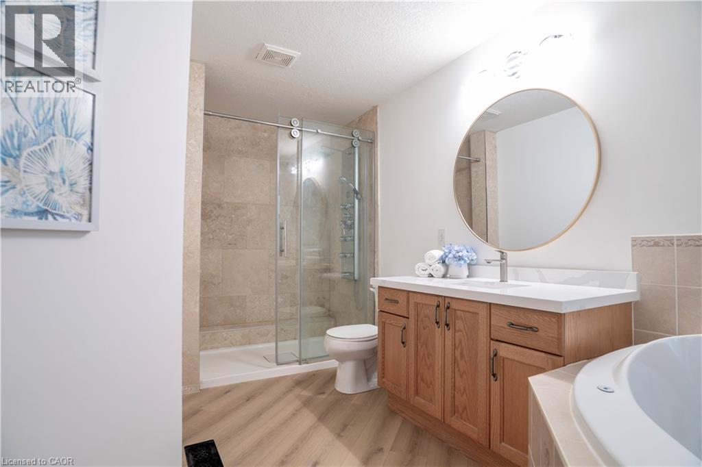 602 Winterberry Avenue, Waterloo, Ontario  N2V 2W5 - Photo 17 - 40787657