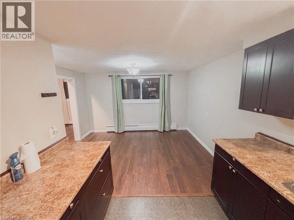 26 Woodfern Court, Kitchener, Ontario  N2E 1H4 - Photo 15 - 40787631